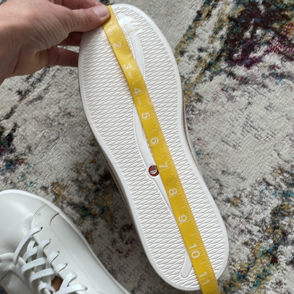 New Clark white sneakers, size 9 - Picture 9 of 12